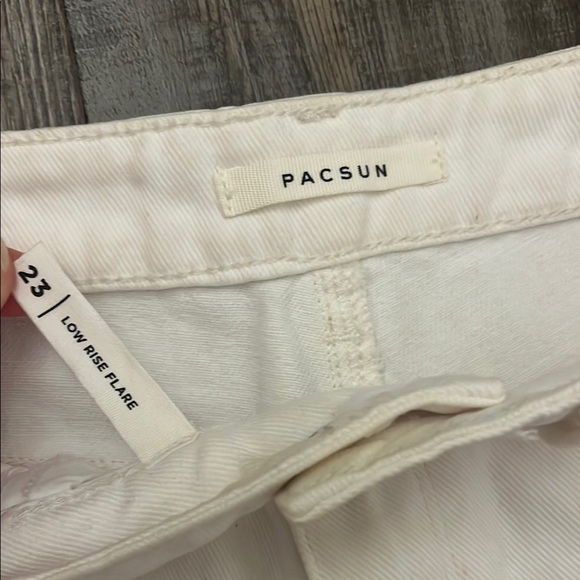 Pacsun Low Rise Flared Jeans - Picture 2 of 2